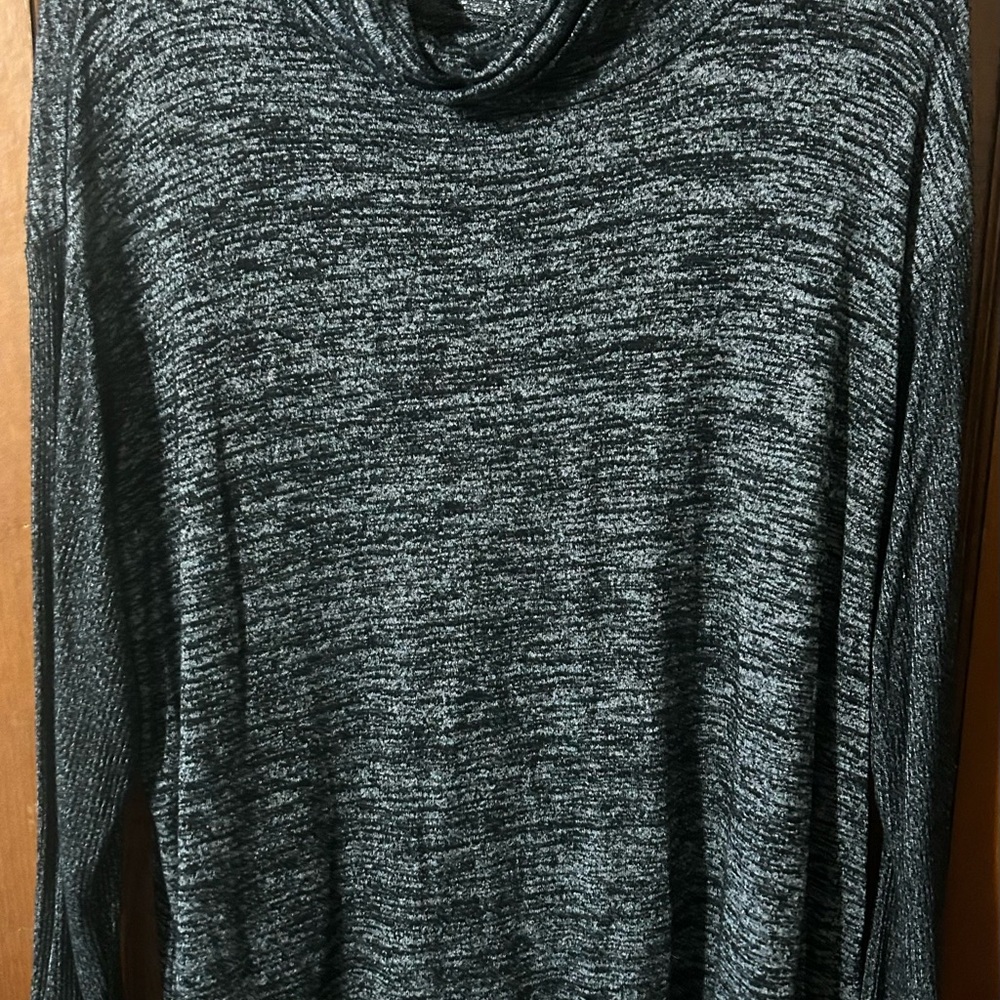 Sonoma Heathered Black and Gray Long Sleeve Cowl Neck Top